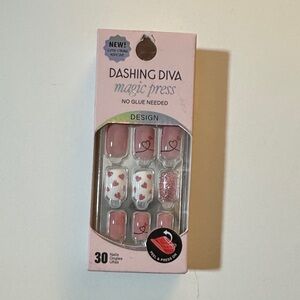 Dashing Diva magic press nails in secret admirer